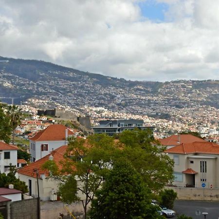 Apartment In The City Of Funchal Up 2 At 6 Pers São Pedro 외부 사진